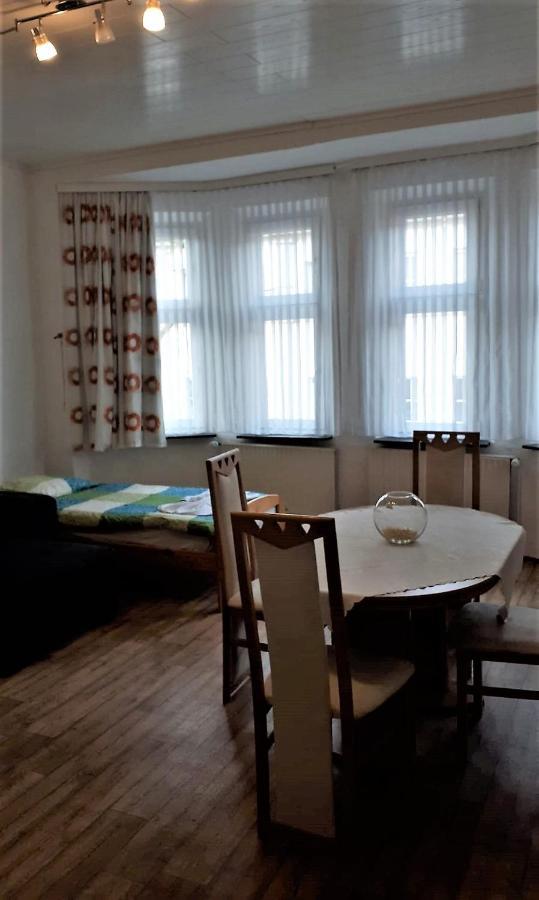 Monterwohnungen Santos-Lerch Viersen Exteriör bild